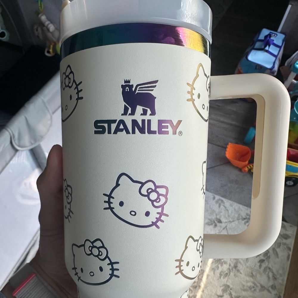 Stanley Hello Kitty Cream Mug